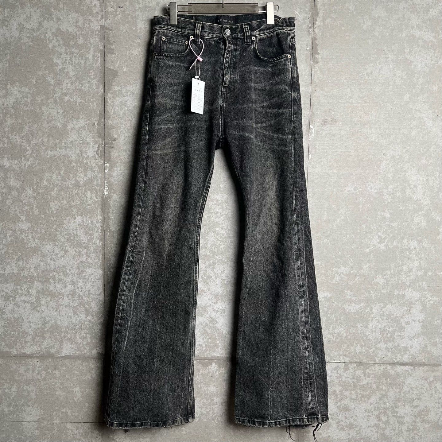 Balenciaga Balenciaga Washed Distressed Denim XS Size US 28 / EU 44 - 2 Thumbnail