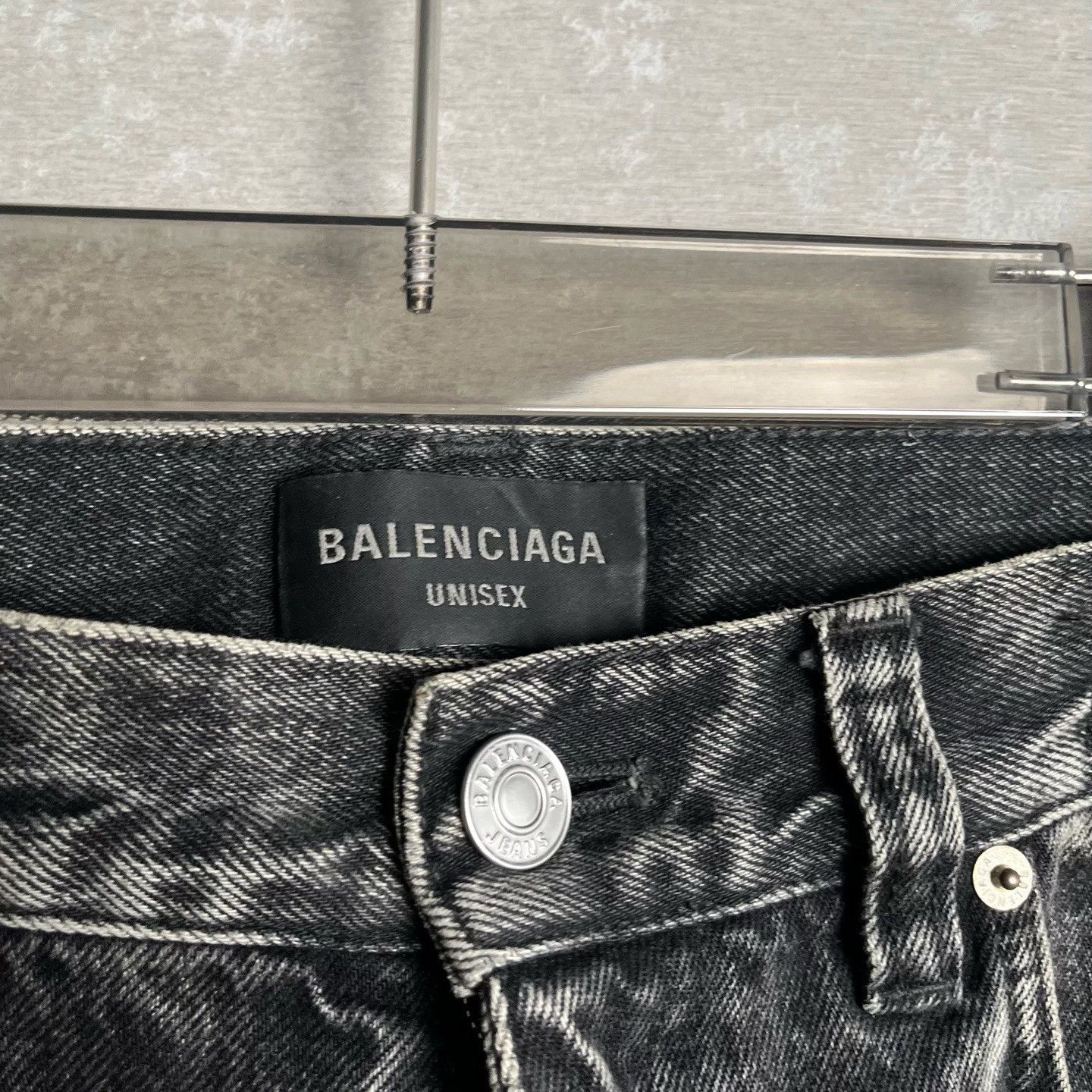 Balenciaga Balenciaga Washed Distressed Denim XS Size US 28 / EU 44 - 3 Thumbnail