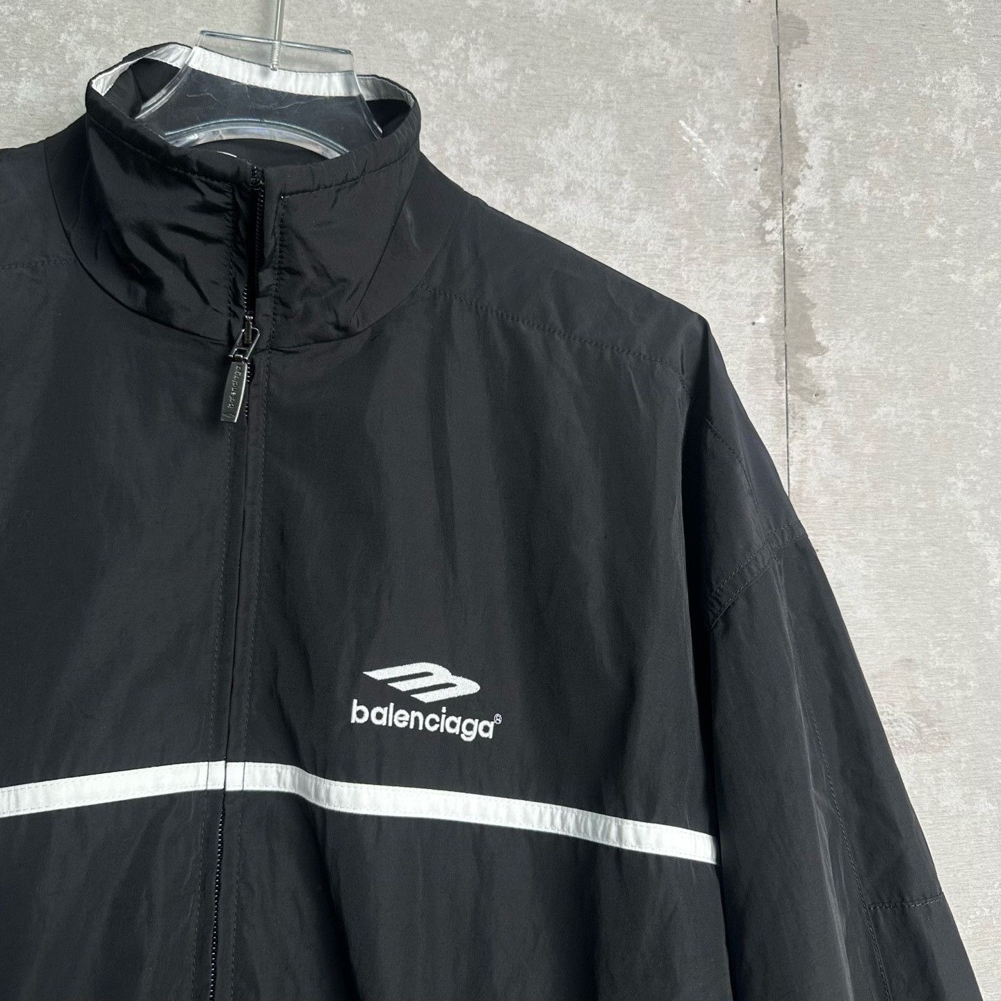 Balenciaga Balenciaga Striped 3B Logo Zip Jacket XS Size US XS / EU 42 / 0 - 3 Thumbnail