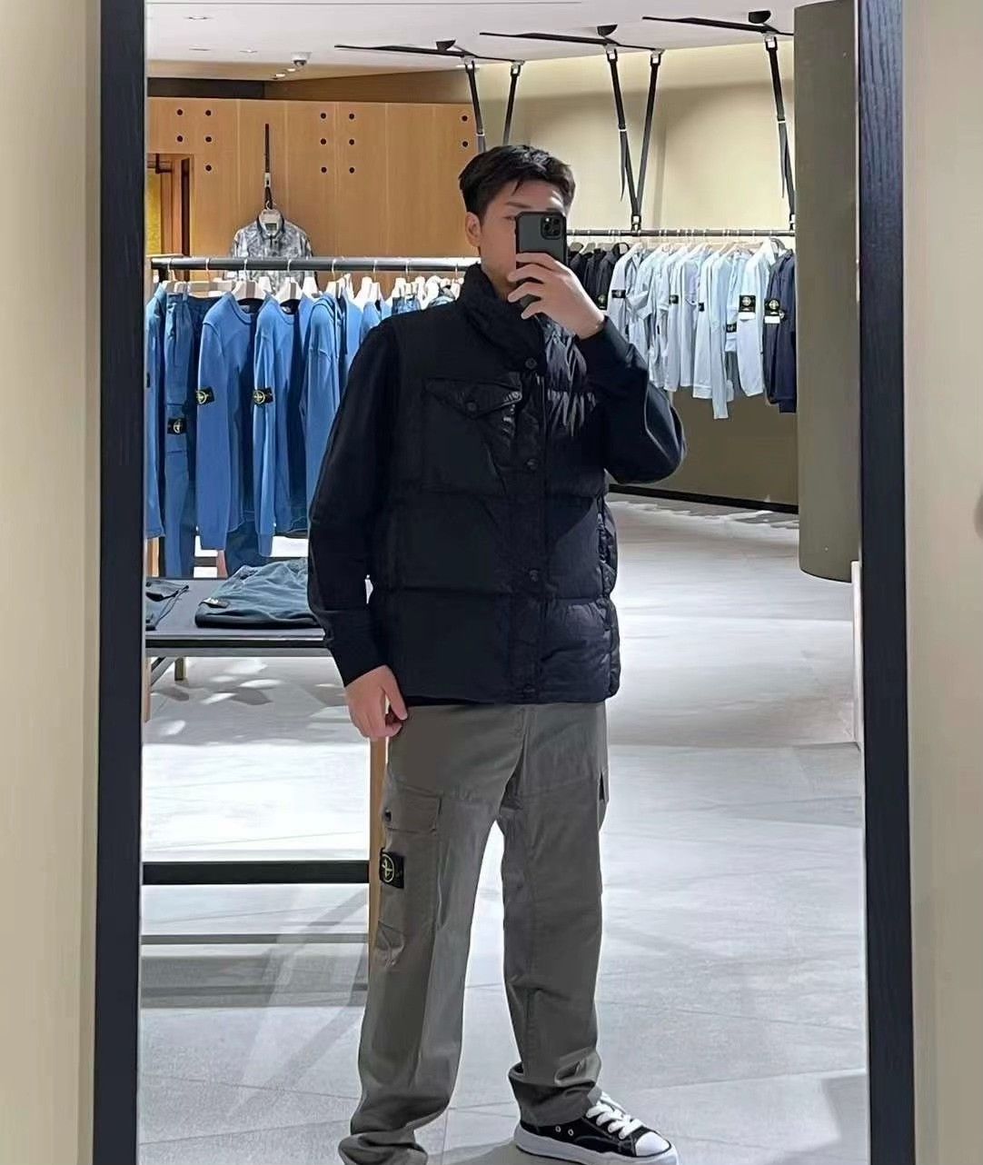 Stone Island Stone Island Down Puffer Vest Size L Size US L / EU 52-54 / 3 - 6 Thumbnail