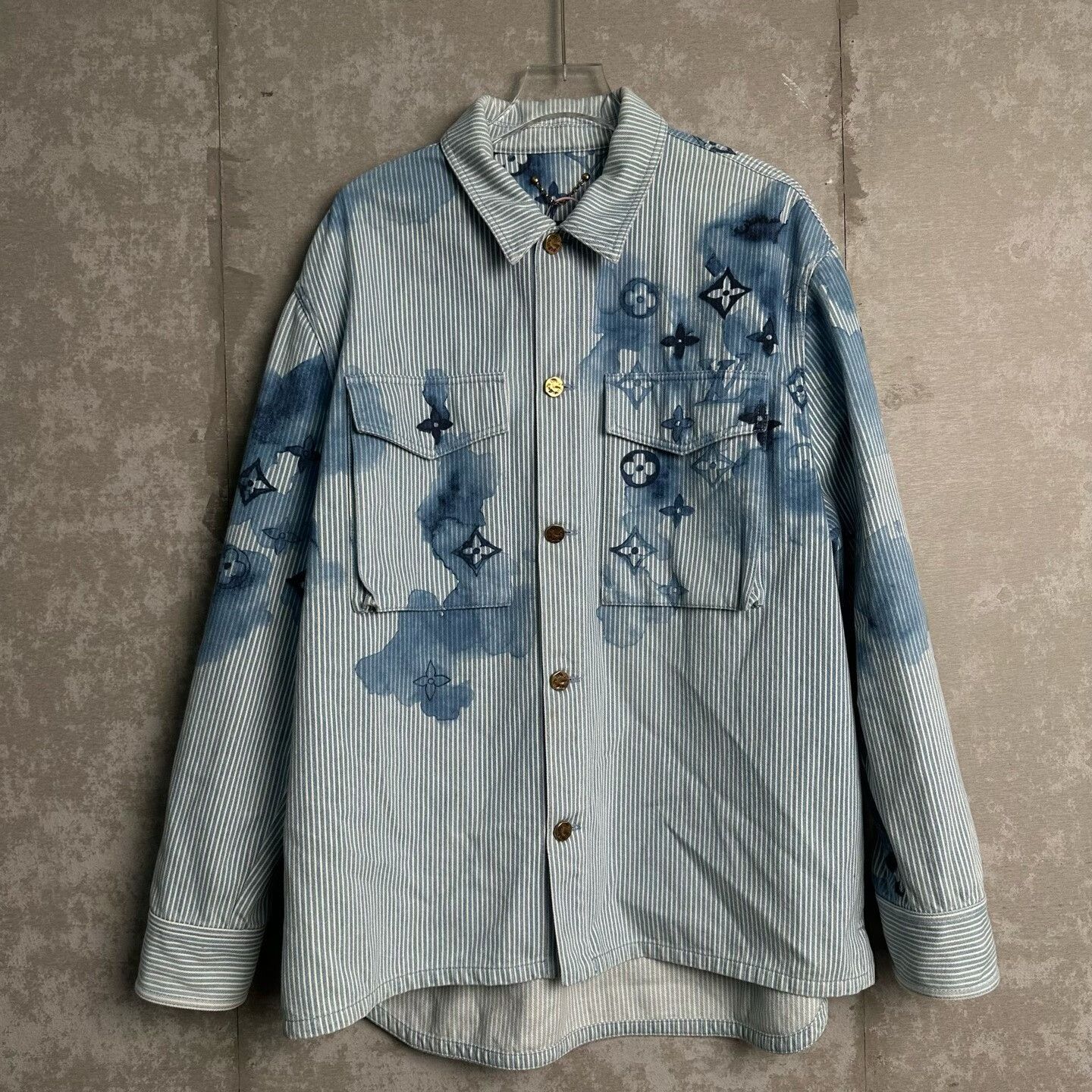 Louis Vuitton Louis Vuitton Monogram Denim Shirt XXL Size US XXL / EU 58 / 5 - 2 Thumbnail
