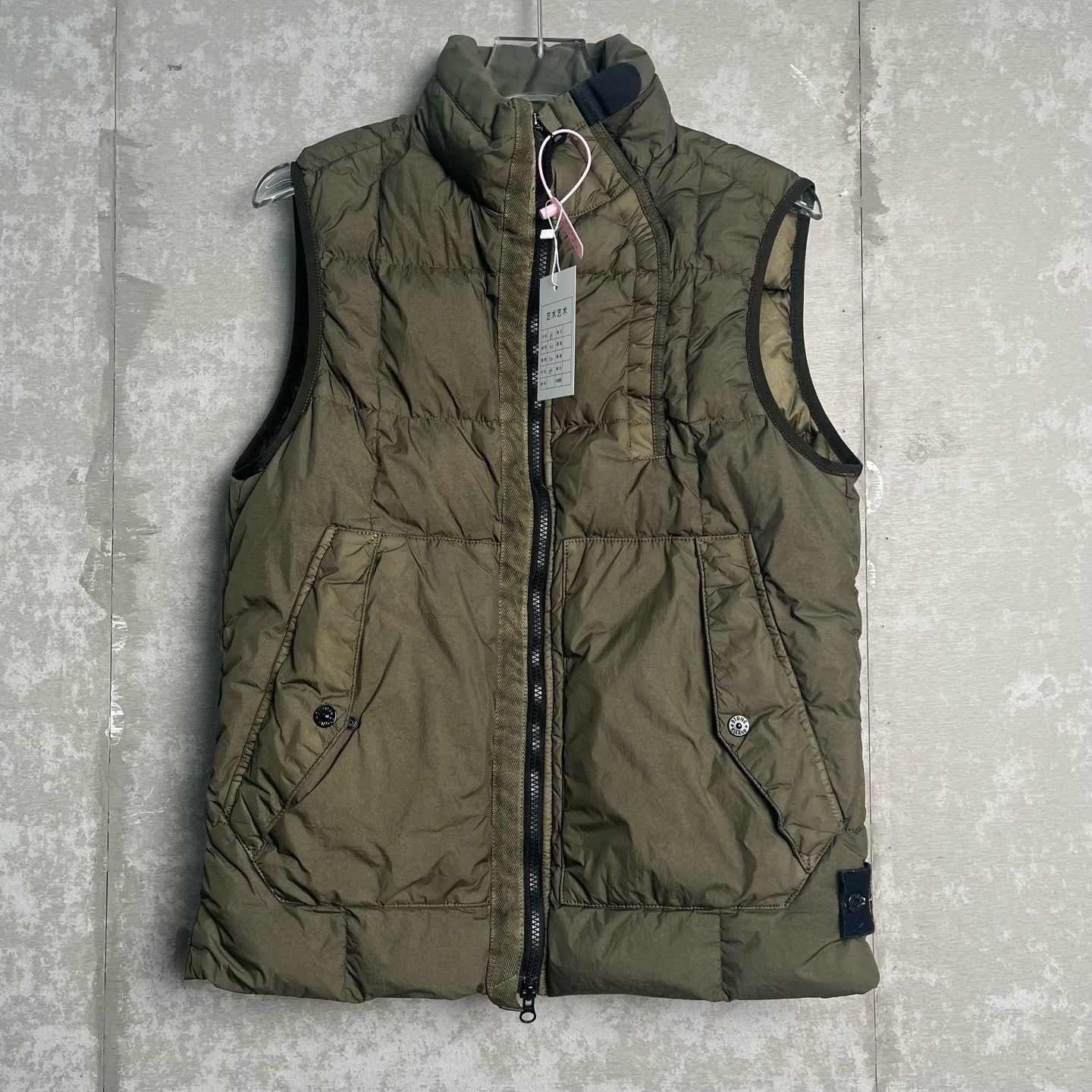 Stone Island Stone Island Metallic Nylon Down Vest Size M Size US M / EU 48-50 / 2 - 2 Thumbnail