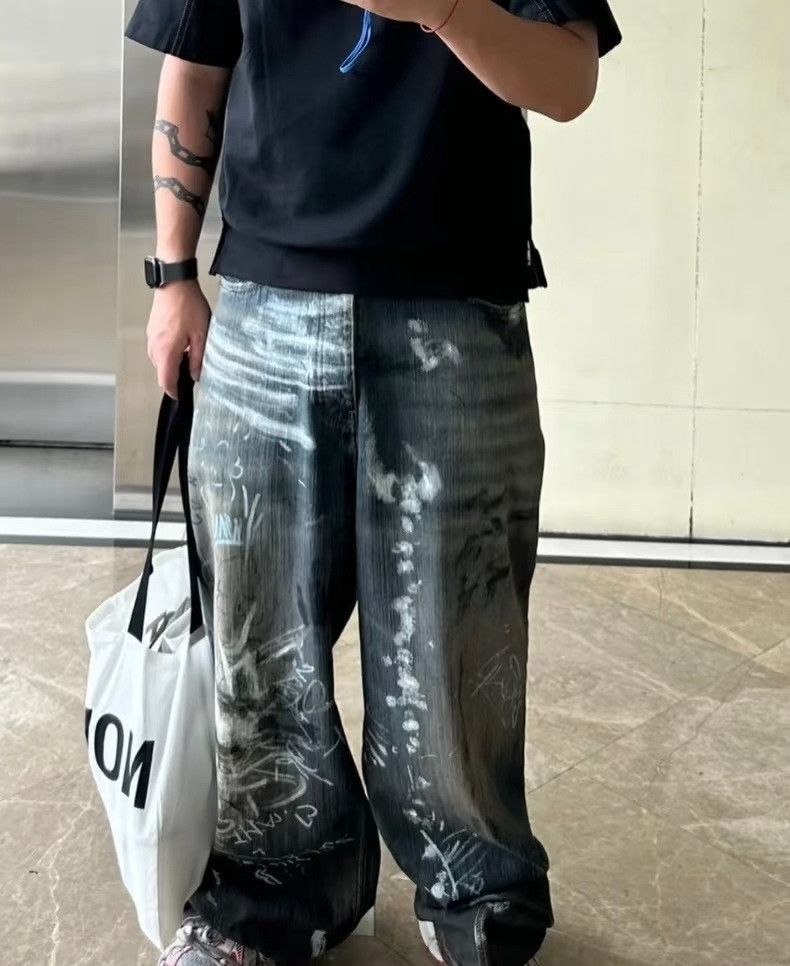 Balenciaga Balenciaga Graffiti Print Denim Jeans Size L Size US 34 / EU 50 - 7 Thumbnail