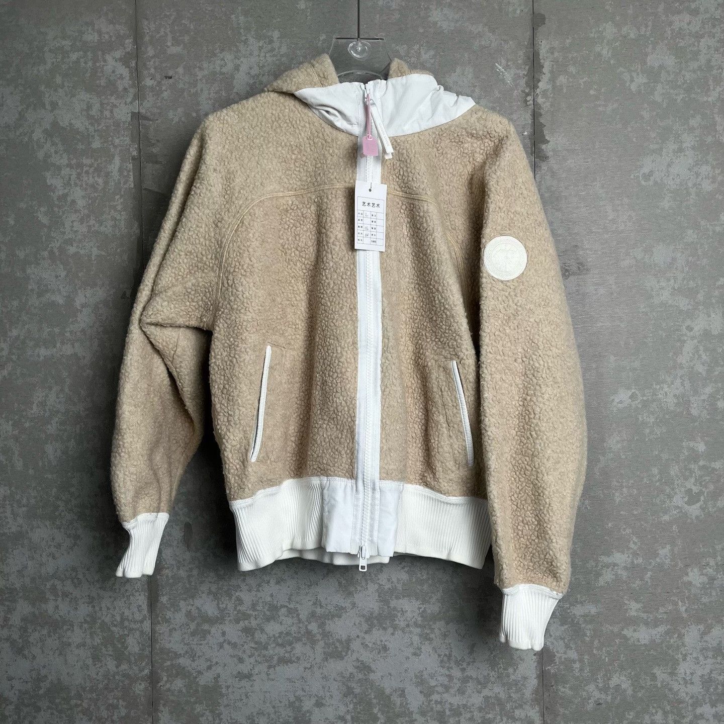 Canada Goose Canada Goose Fleece Hooded Jacket L Size US L / EU 52-54 / 3 - 2 Thumbnail