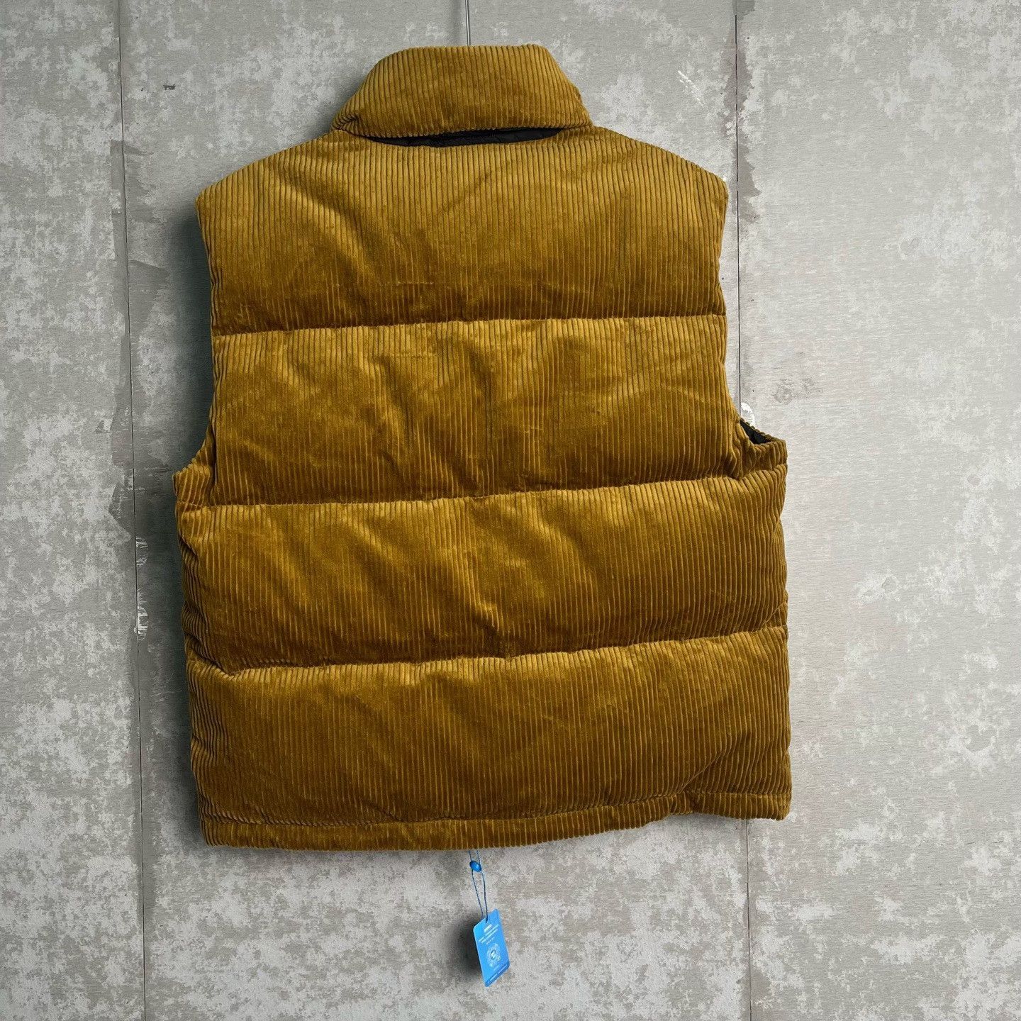 Prada Prada Corduroy Puffer Vest Size S Size US S / EU 44-46 / 1 - 5 Thumbnail