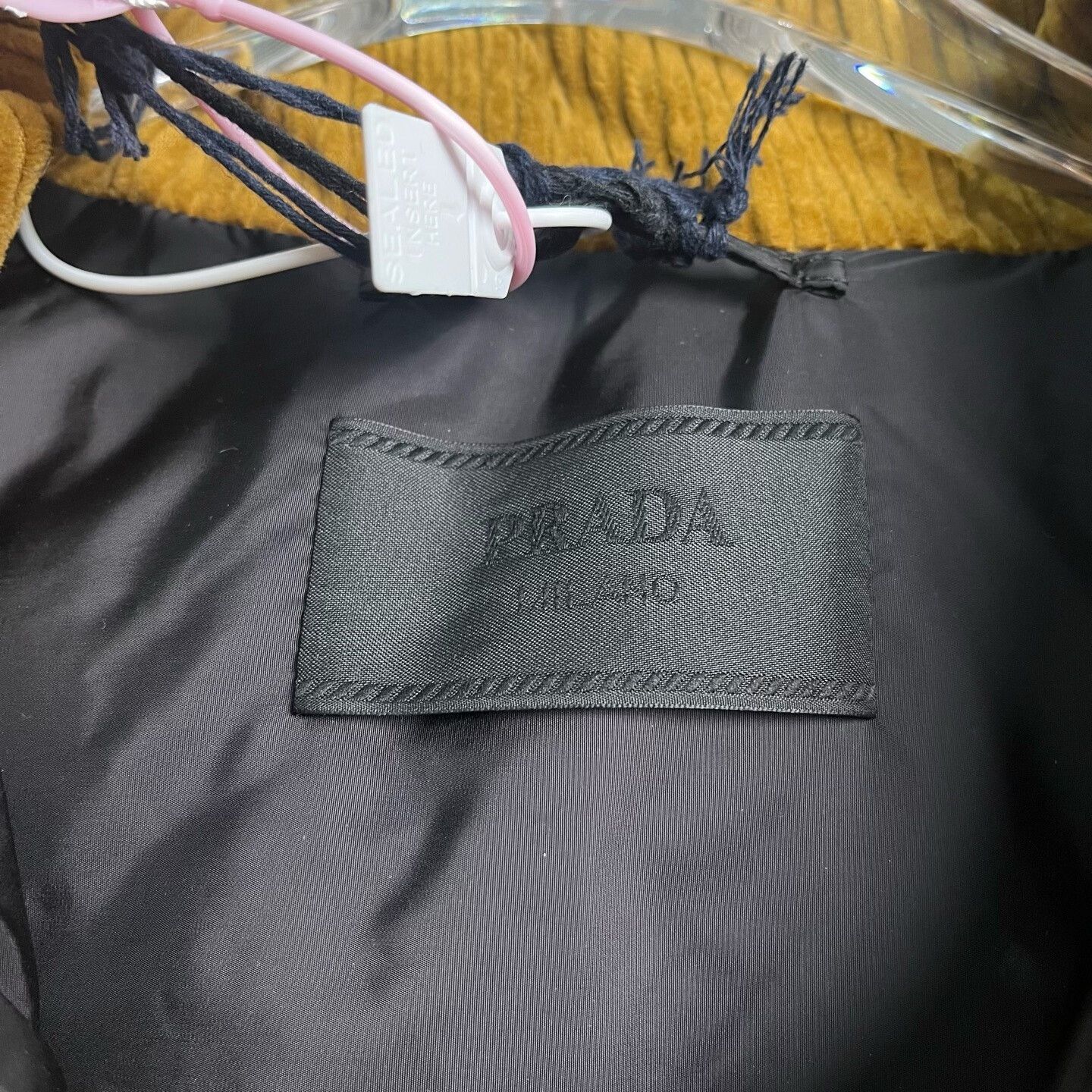 Prada Prada Corduroy Puffer Vest Size S Size US S / EU 44-46 / 1 - 3 Thumbnail
