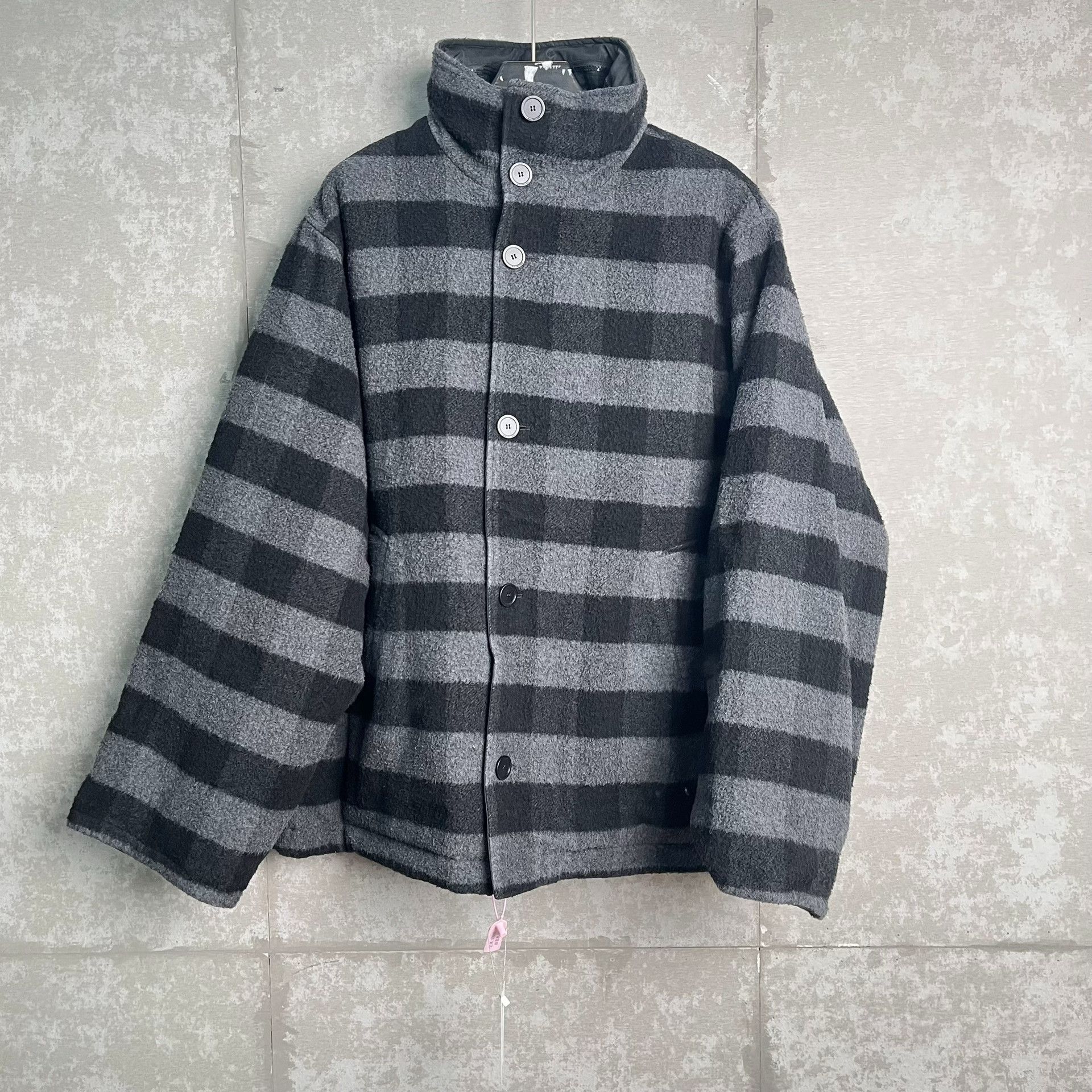 Balenciaga Balenciaga Reversible Check Jacket 44 Size US S / EU 44-46 / 1 - 4 Thumbnail