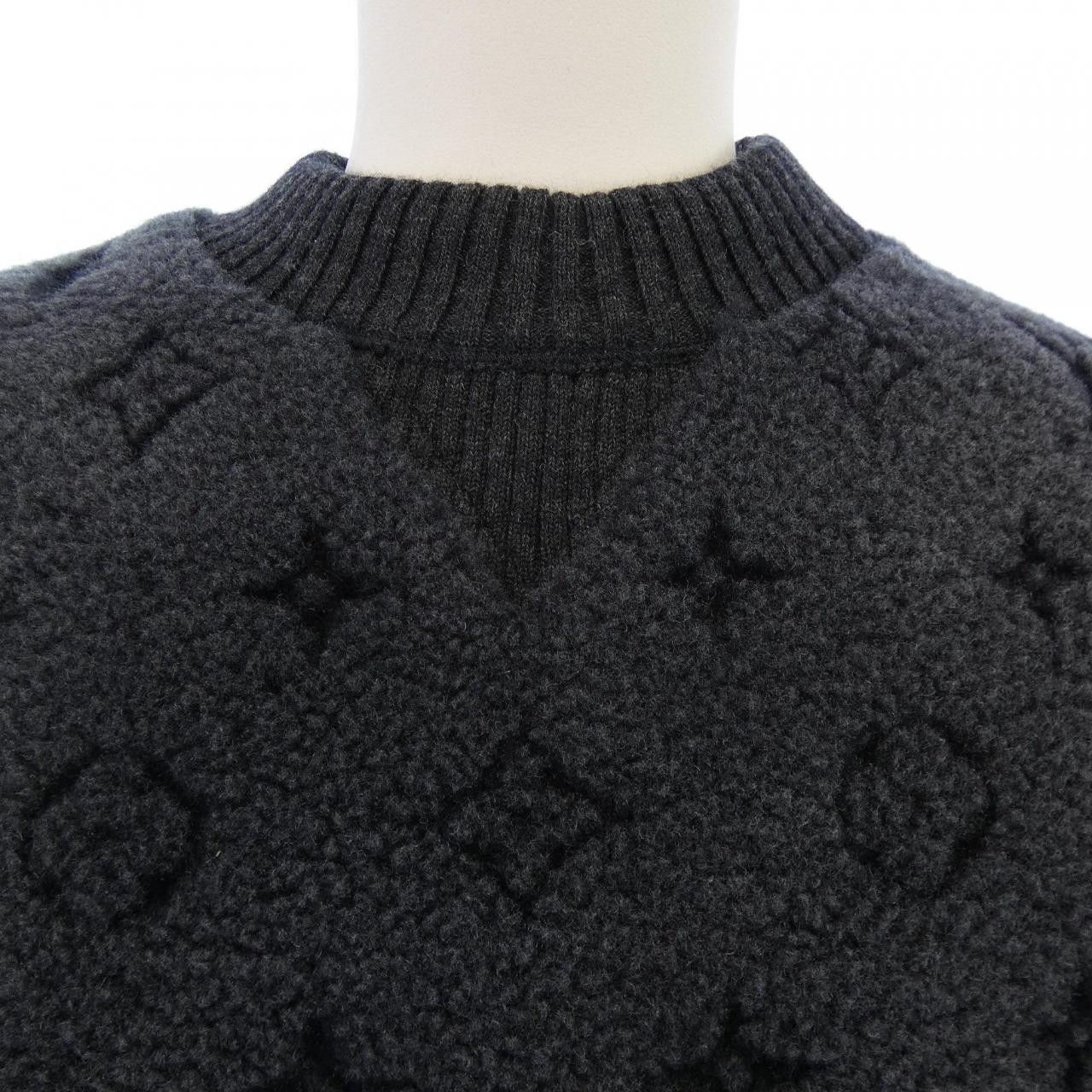Louis Vuitton Louis Vuitton Louis Vuitton Monogram Shearling Sweatshirt Fur Sweatshirts & Hoodies HHL77WRDA DUTY FREE for USA Size ONE SIZE - 5 Thumbnail