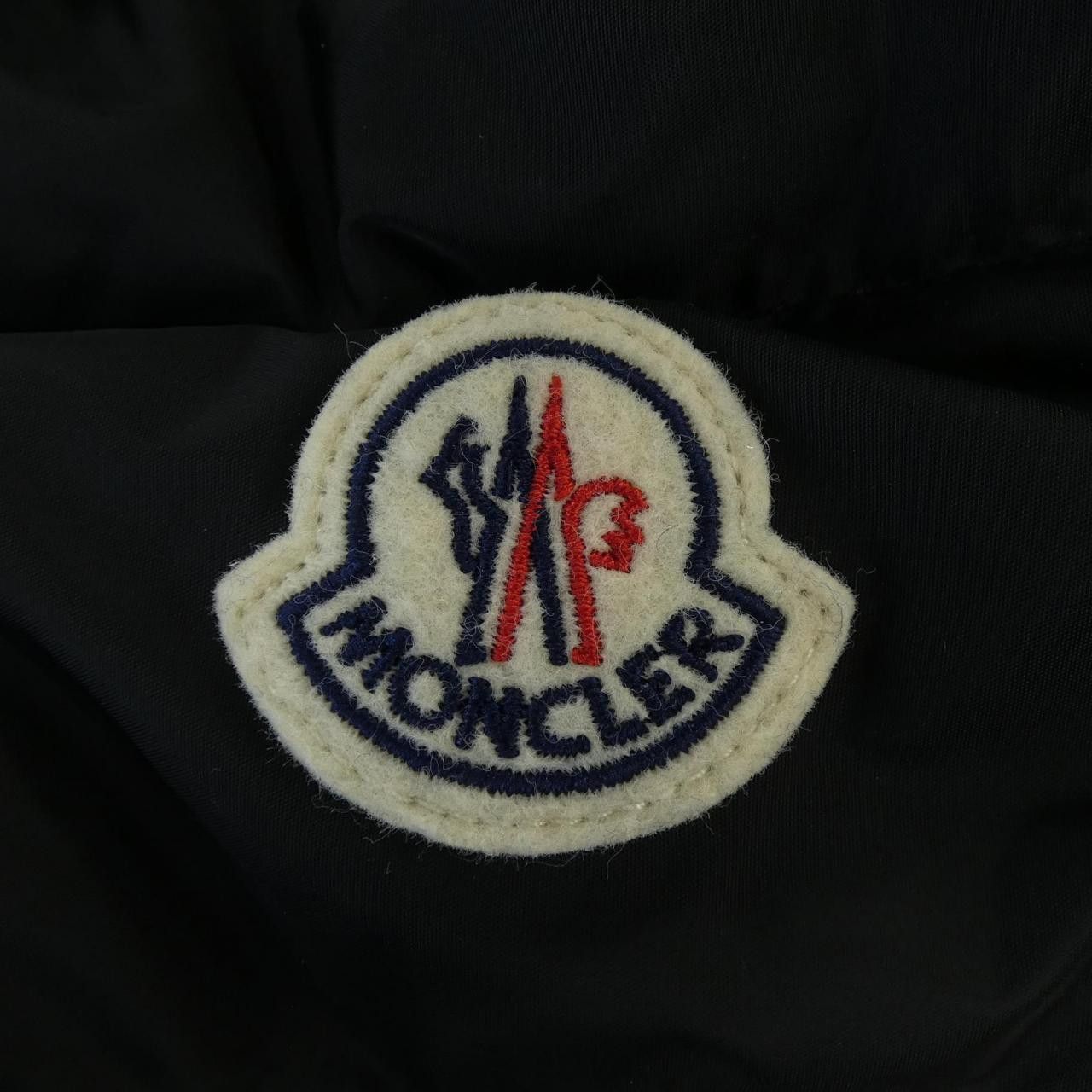 Moncler Moncler Moncler AMIOT Down Jacket Textile Outerwear AMIOT DUTY FREE for USA Size ONE SIZE - 8 Thumbnail