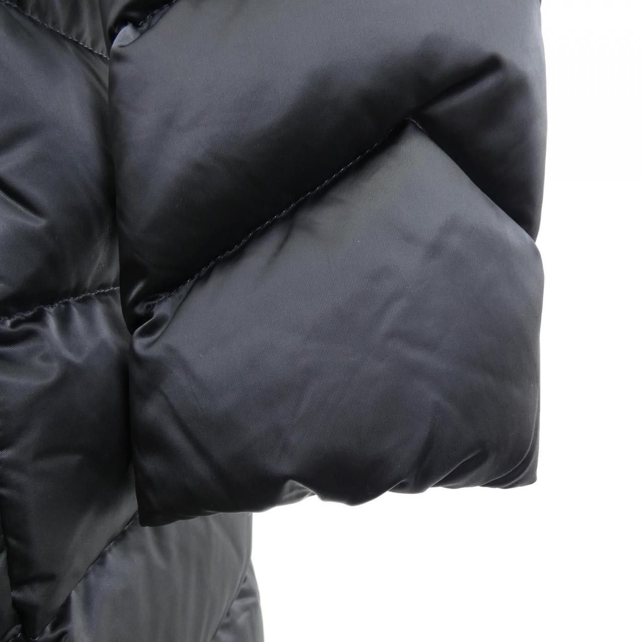 Moncler Moncler Moncler LEERSIE Fox Down Coat Fur Outerwear LEERSIE DUTY FREE for USA Size ONE SIZE - 8 Thumbnail