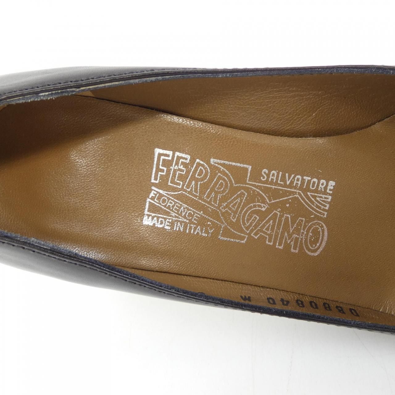 Salvatore Ferragamo Salvatore Ferragamo Salvatore Ferragamo Pumps Leather Shoes DB80840M 855 DUTY FREE for USA Size ONE SIZE - 6 Thumbnail