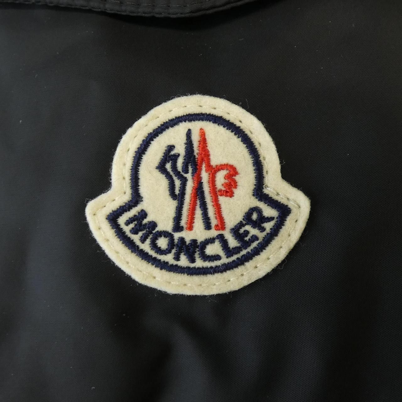 Moncler Moncler Moncler MAYAF Down Jacket Textile Outerwear 5968E DUTY FREE for USA Size ONE SIZE - 9 Thumbnail