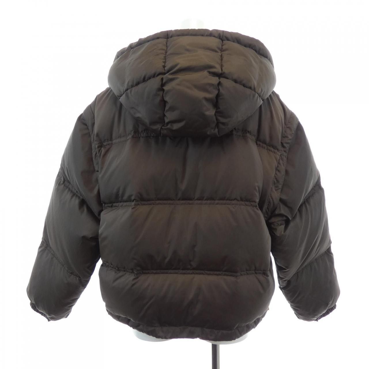 Celine Celine Celine Triomphe Down Jacket Textile Outerwear 2W661901V DUTY FREE for USA Size ONE SIZE - 2 Thumbnail