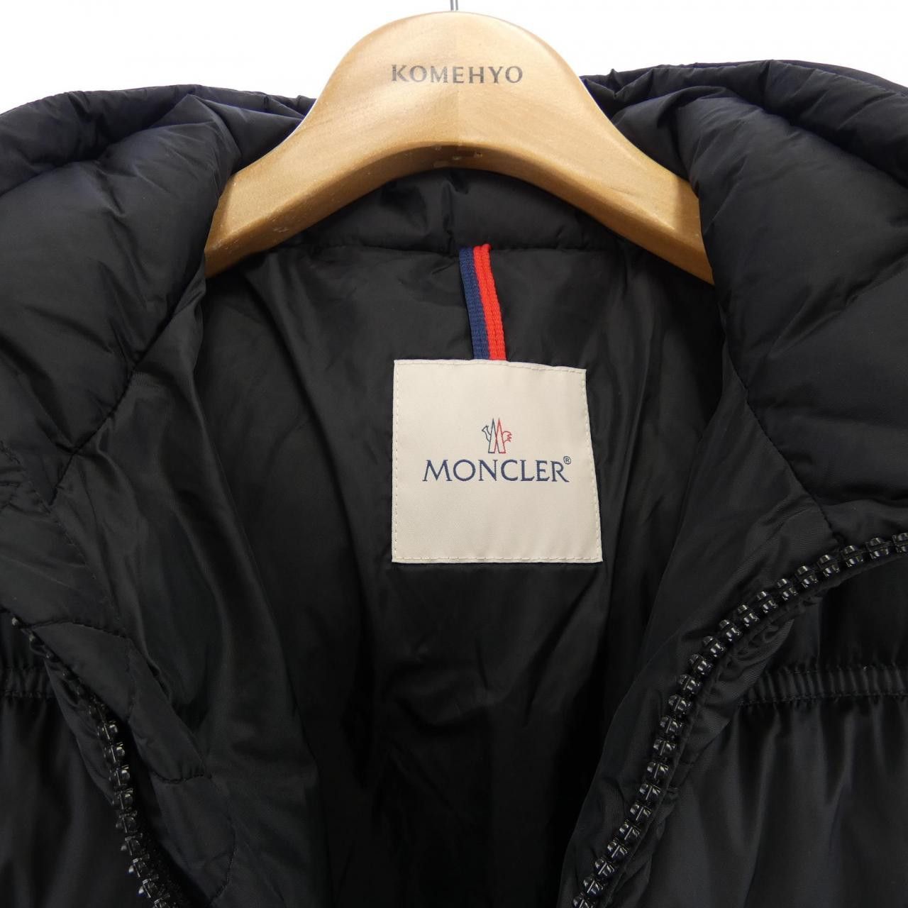 Moncler Moncler Moncler MARQUE Down Jacket Textile Outerwear MARQUE DUTY FREE for USA Size ONE SIZE - 7 Thumbnail