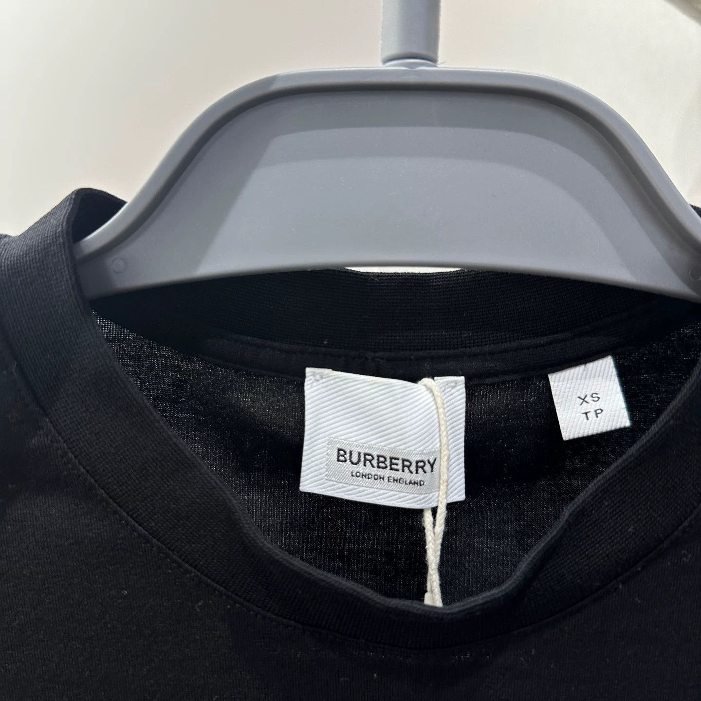 Burberry Burberry Embroidered T-Shirt XS Women Size XS / US 0-2 / IT 36-38 - 3 Thumbnail