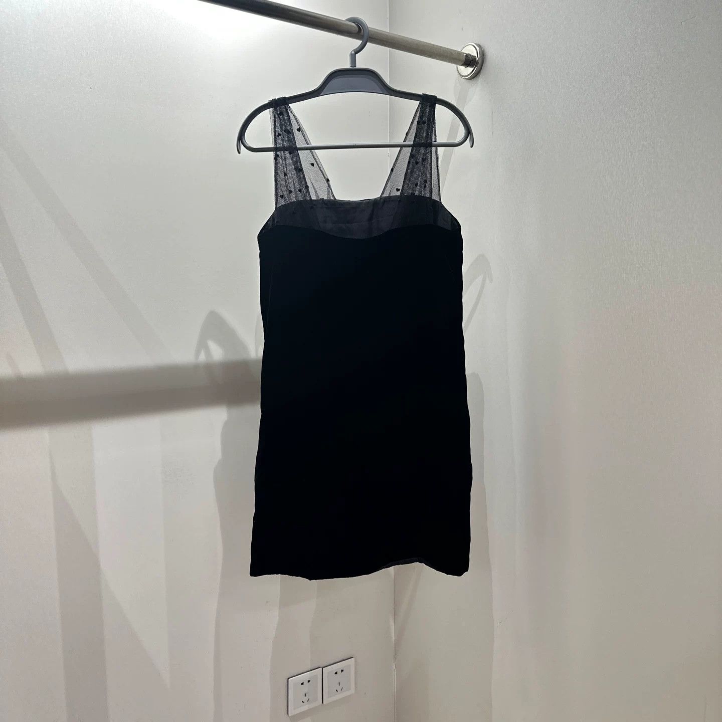 Saint Laurent Paris Saint Laurent Paris Velvet Black T-Shirt it_38 Women Size XS / US 0-2 / IT 36-38 - 2 Thumbnail