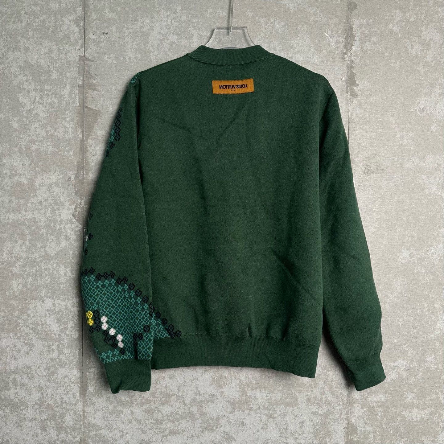 Louis Vuitton Louis Vuitton Green Pixel Dinosaur Sweater Size M Size US M / EU 48-50 / 2 - 5 Thumbnail