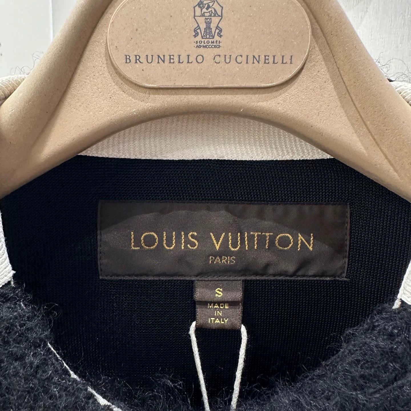 Louis Vuitton Louis Vuitton Striped Black T-Shirt S Women Size S / US 4 / IT 40 - 3 Thumbnail