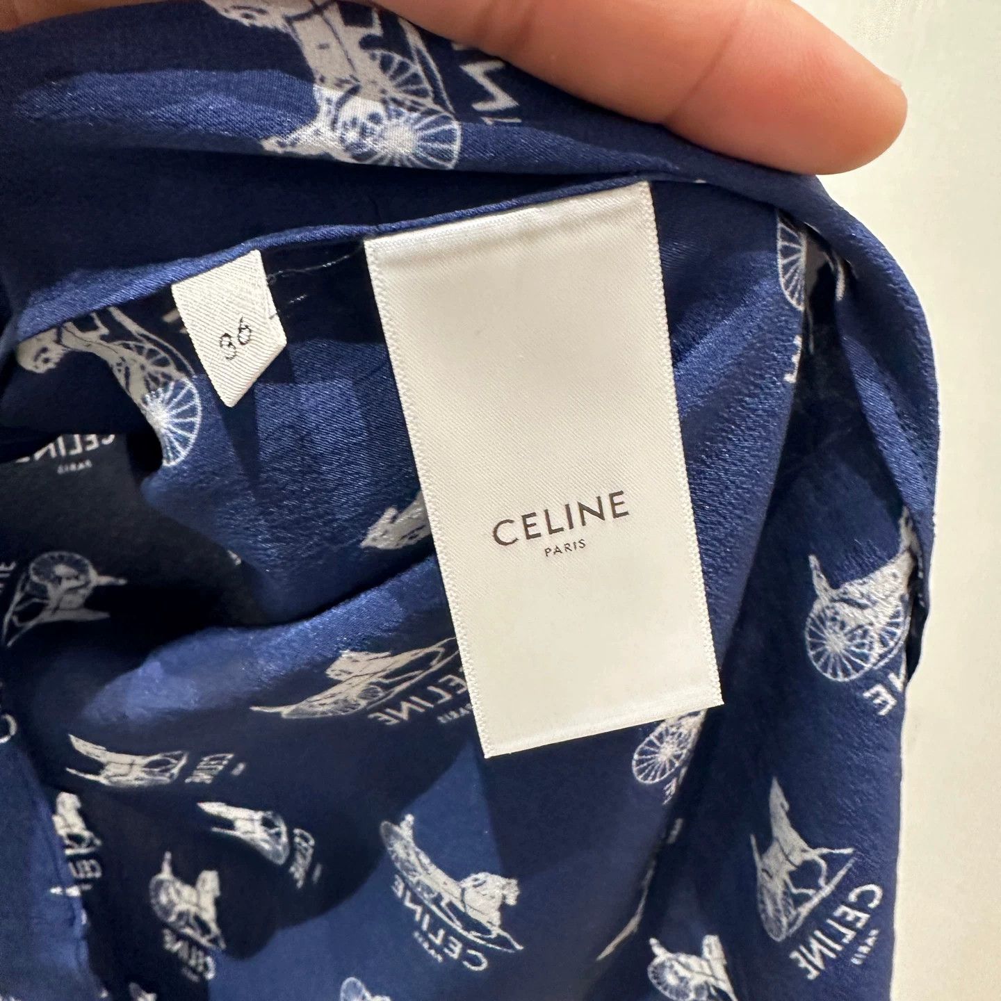 Celine Celine T-Shirt it_36 Women Size XS / US 0-2 / IT 36-38 - 4 Thumbnail