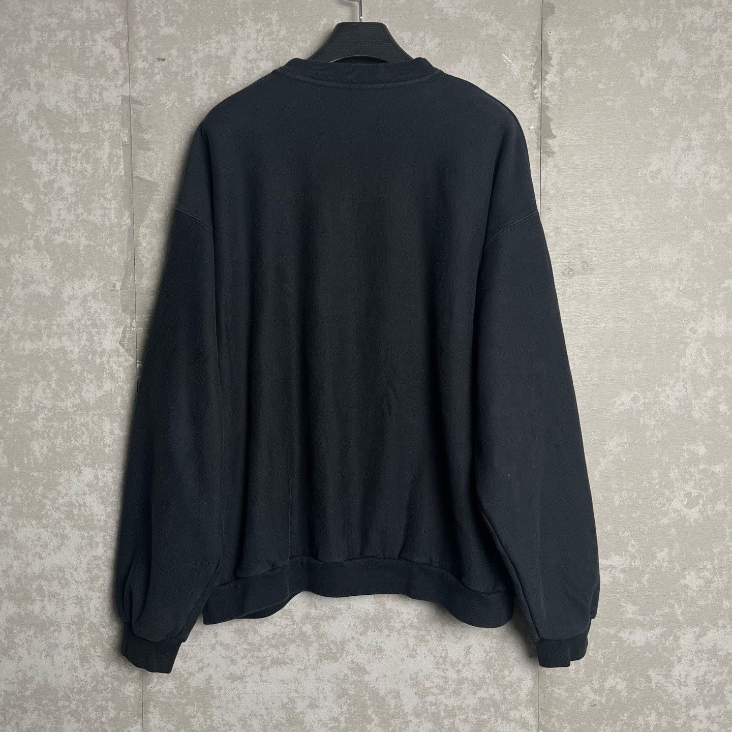 Balenciaga Balenciaga x Adidas Logo Sweatshirt Size 2 Size US M / EU 48-50 / 2 - 5 Thumbnail
