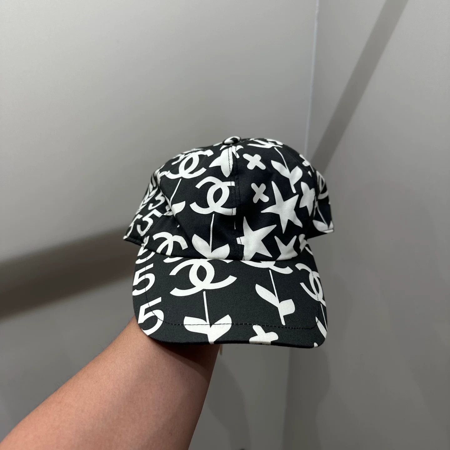 Chanel Chanel Retro Graphic Hat one size Men Size ONE SIZE - 3 Thumbnail