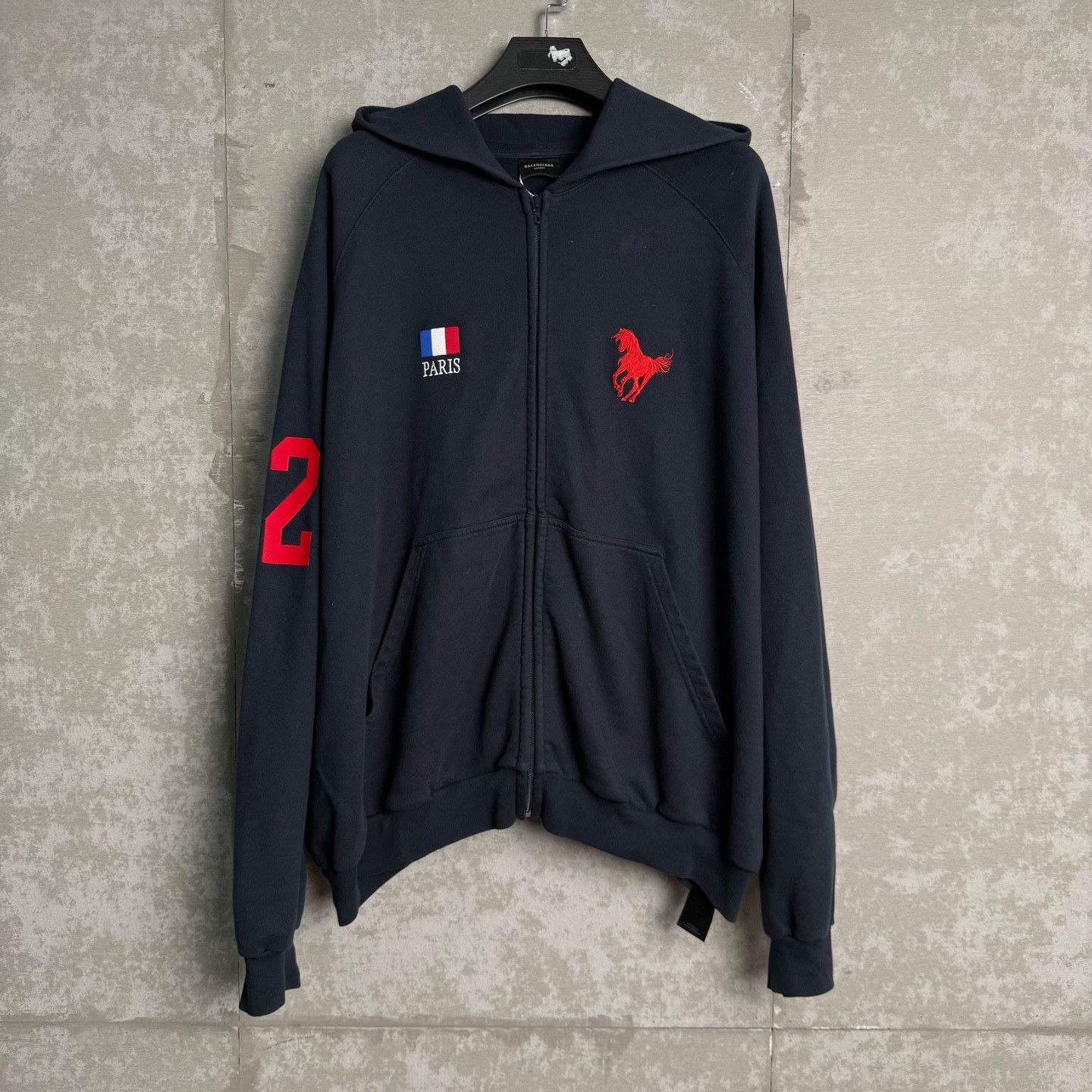 Balenciaga Balenciaga Horse Embroidery Zip Hoodie Size 3 Size US L / EU 52-54 / 3 - 2 Thumbnail