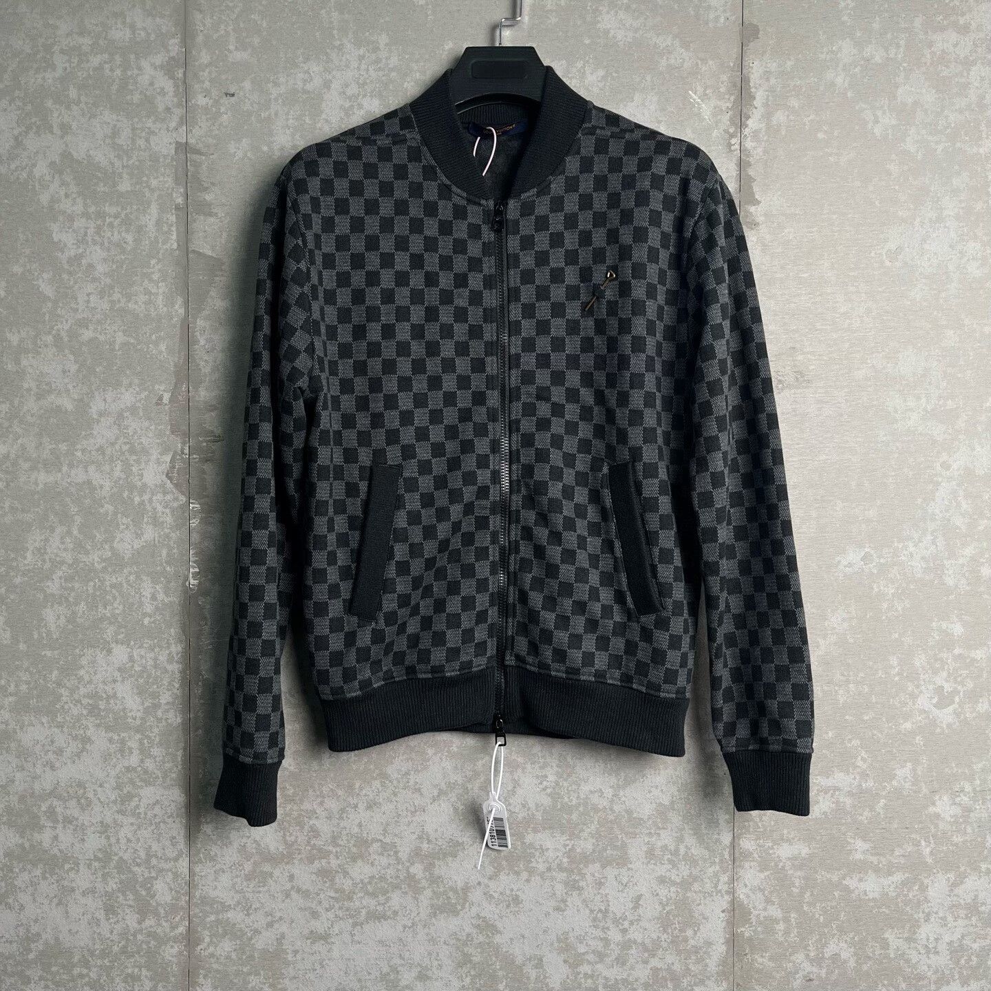 Louis Vuitton Louis Vuitton Damier Wool Pin Bomber Jacket S Size US S / EU 44-46 / 1 - 2 Thumbnail