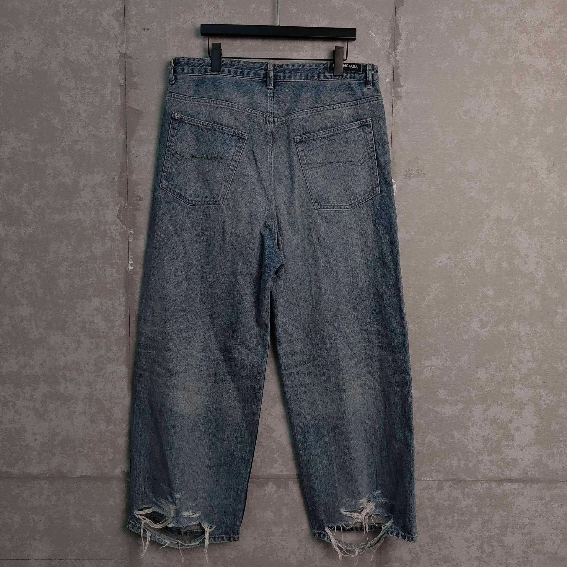 Balenciaga Balenciaga Distressed Drawstring Jeans XS Size US 28 / EU 44 - 5 Thumbnail
