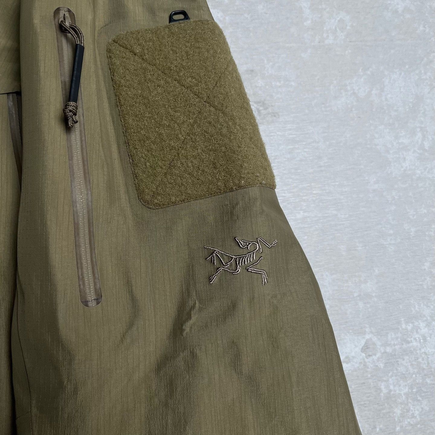 Arc'teryx Arc'teryx LEAF Gen 2 Alpha Jacket XL Size US XL / EU 56 / 4 - 3 Thumbnail