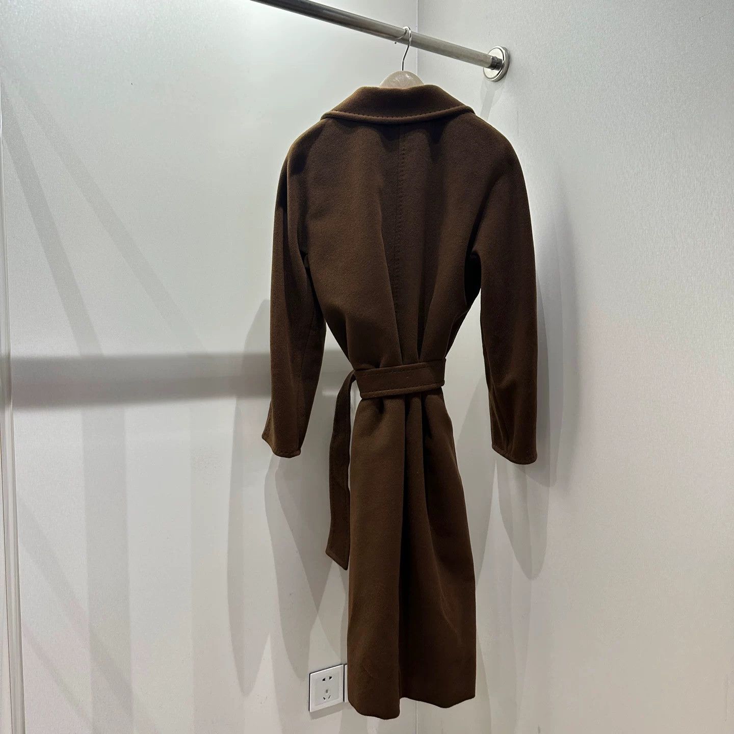 Max Mara Max Mara Coat M Women Size M / US 6-8 / IT 42-44 - 2 Thumbnail