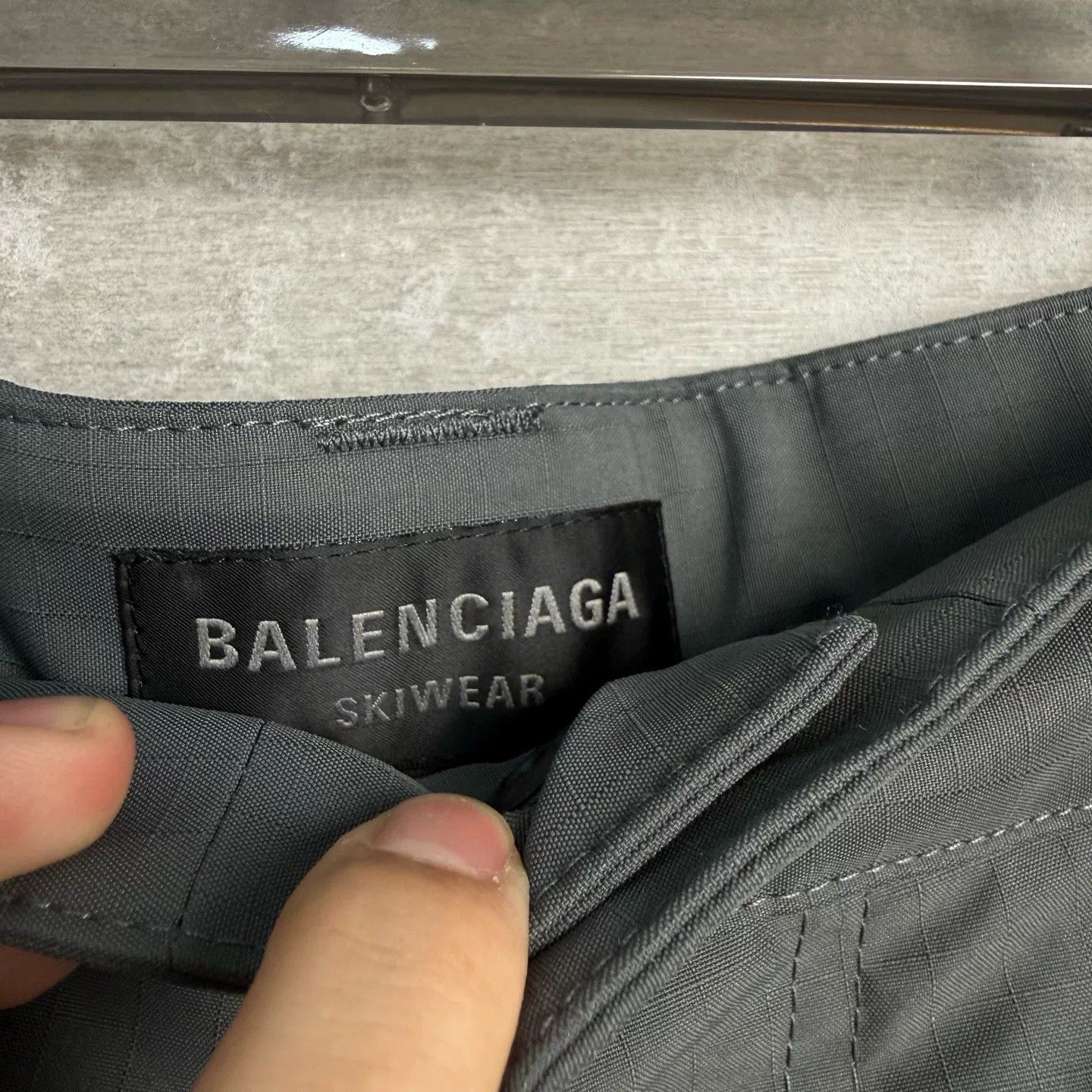 Balenciaga Balenciaga Skiwear Cargo Ski Pants 44 Size US 28 / EU 44 - 3 Thumbnail