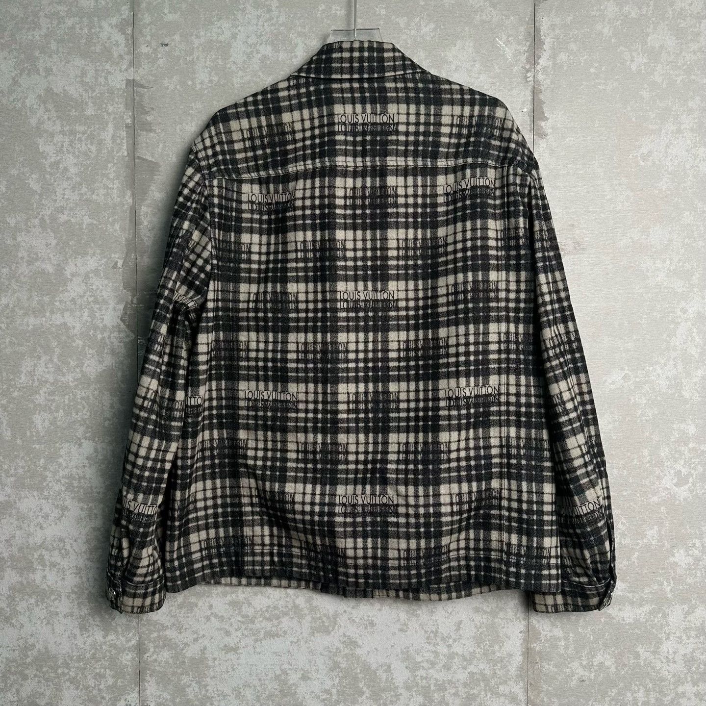 Louis Vuitton Louis Vuitton Plaid Check Shirt Jacket Size 48 Size US M / EU 48-50 / 2 - 5 Thumbnail