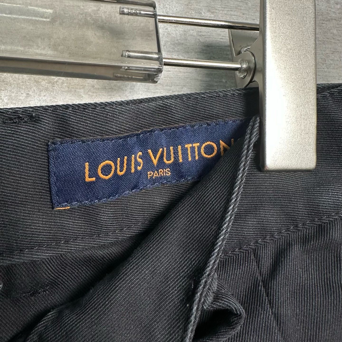 Louis Vuitton Louis Vuitton Script Logo Cargo Pants Size 50 Size US 34 / EU 50 - 3 Thumbnail