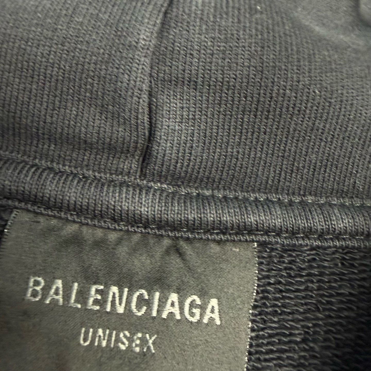Balenciaga Balenciaga Distressed Logo Hoodie Size 3 Size US L / EU 52-54 / 3 - 3 Thumbnail