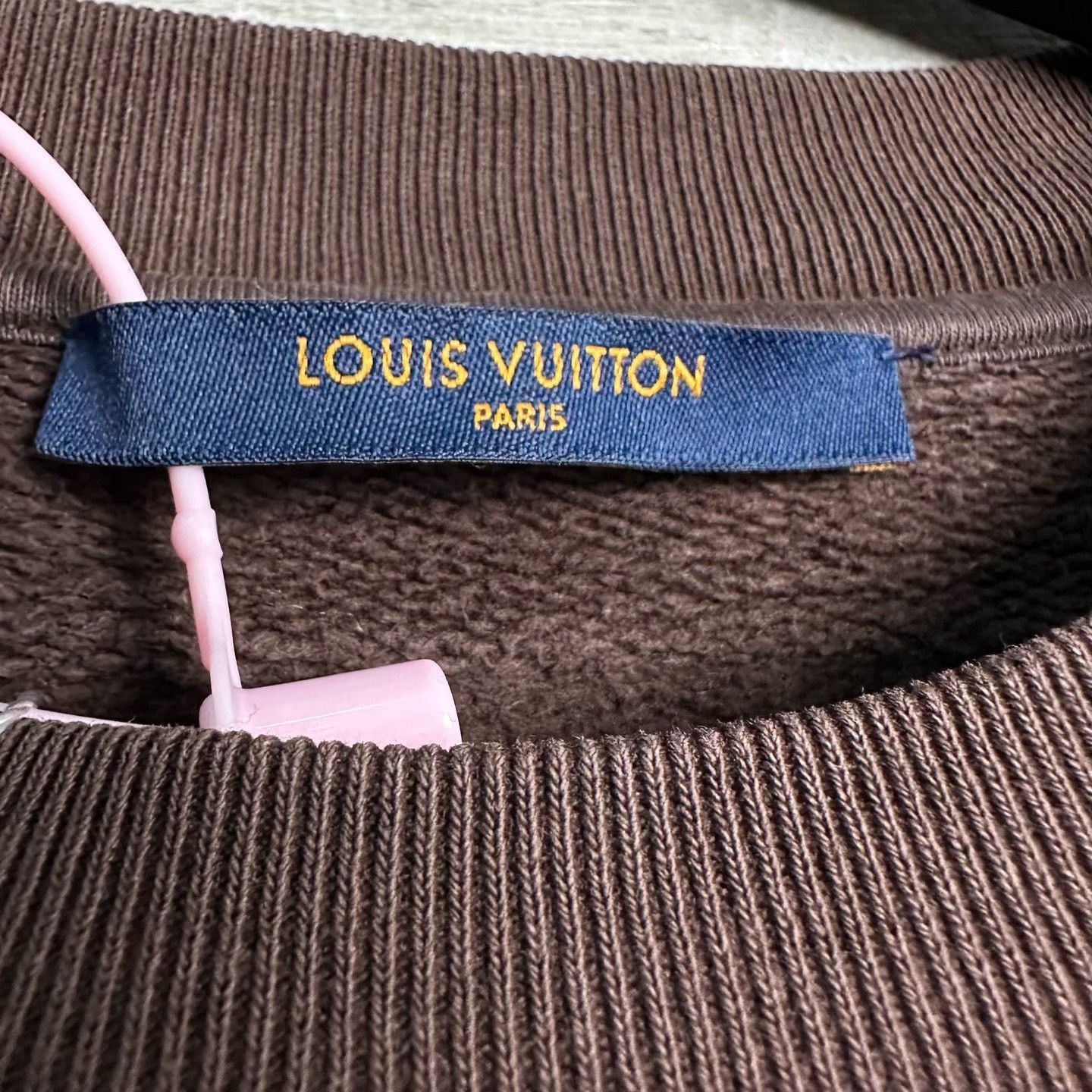 Louis Vuitton Louis Vuitton Embroidered Logo Sweatshirt XL Size US XL / EU 56 / 4 - 3 Thumbnail