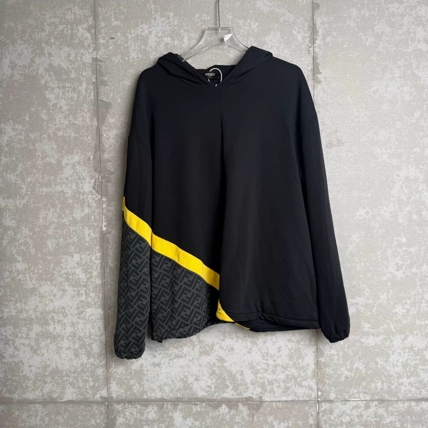 Fendi Fendi Monogram FF Patch Hoodie XL Size US XL / EU 56 / 4 - 2 Thumbnail