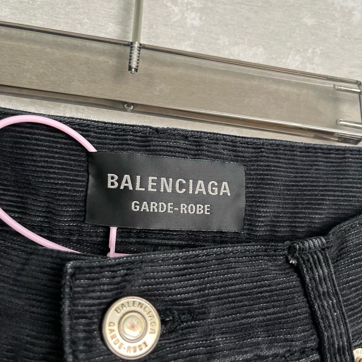 Balenciaga Balenciaga Garde-Robe Corduroy Wide Pants Size S Size US 30 / EU 46 - 3 Thumbnail