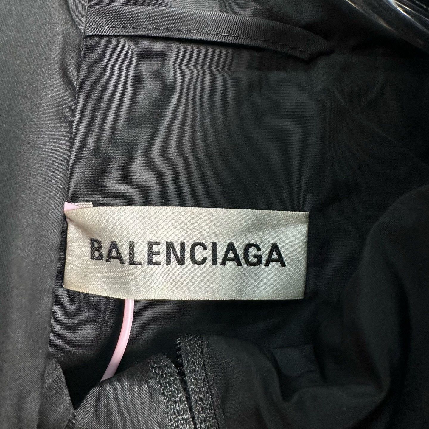 Balenciaga Balenciaga Back Logo Oversized Raincoat Size 34 Size XS / US 0-2 / IT 36-38 - 4 Thumbnail
