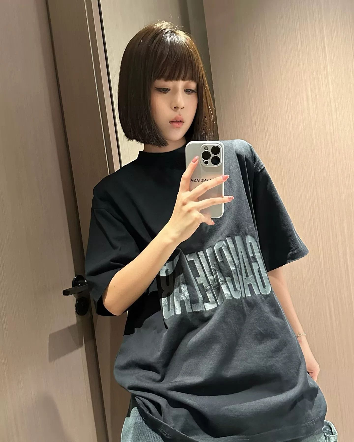 Balenciaga Balenciaga Logo Print T-Shirt Size 2 Size US M / EU 48-50 / 2 - 6 Thumbnail