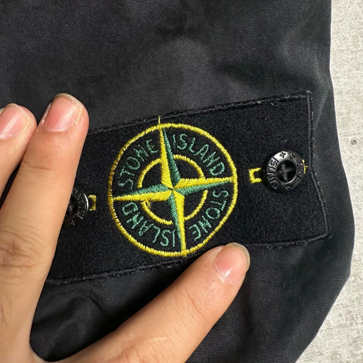 Stone Island Stone Island Black Compass Patch Cargo Shorts 3 Size US 31 - 3 Thumbnail