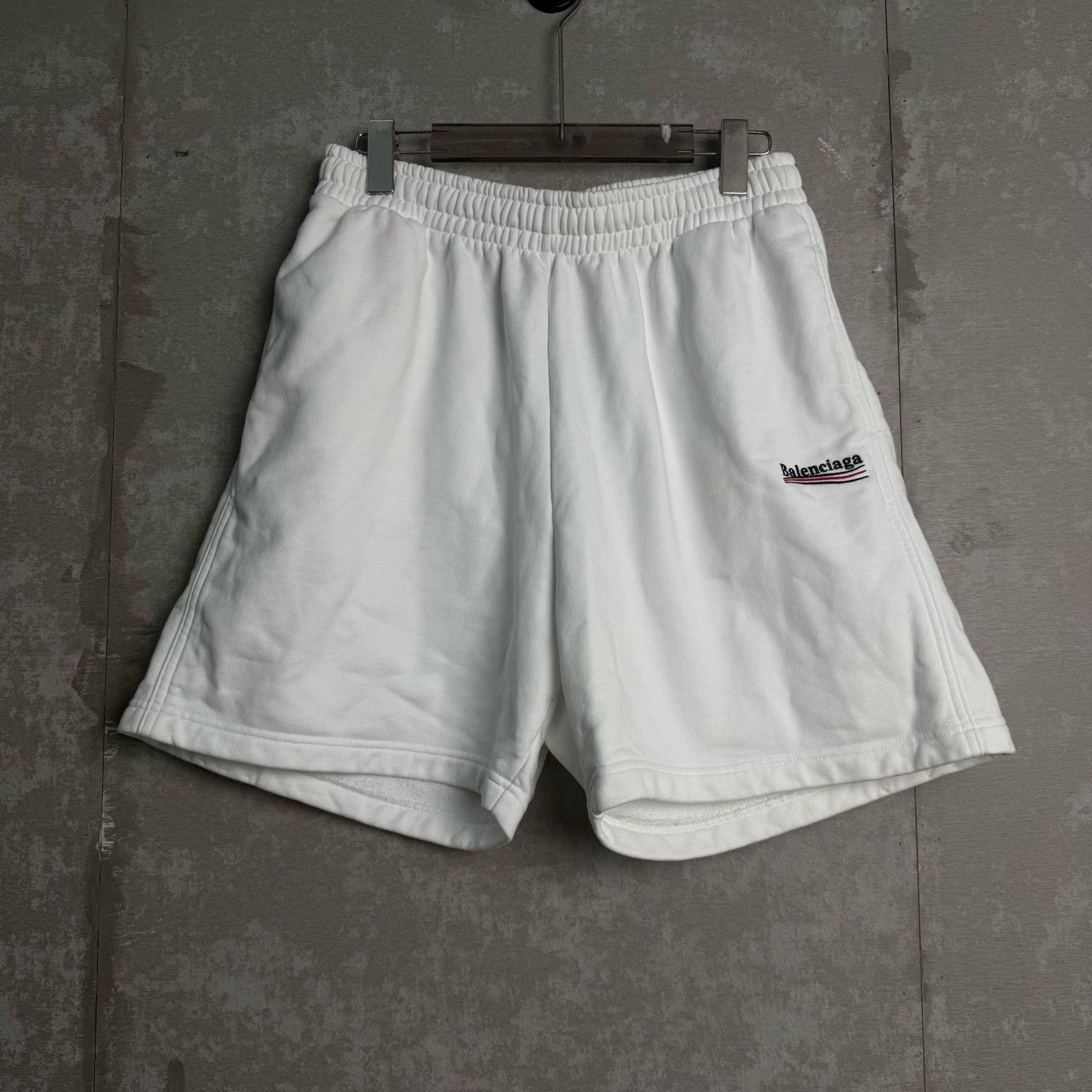 Balenciaga Balenciaga Campaign Logo Sweat Shorts Size S Size US 30 / EU 46 - 2 Thumbnail