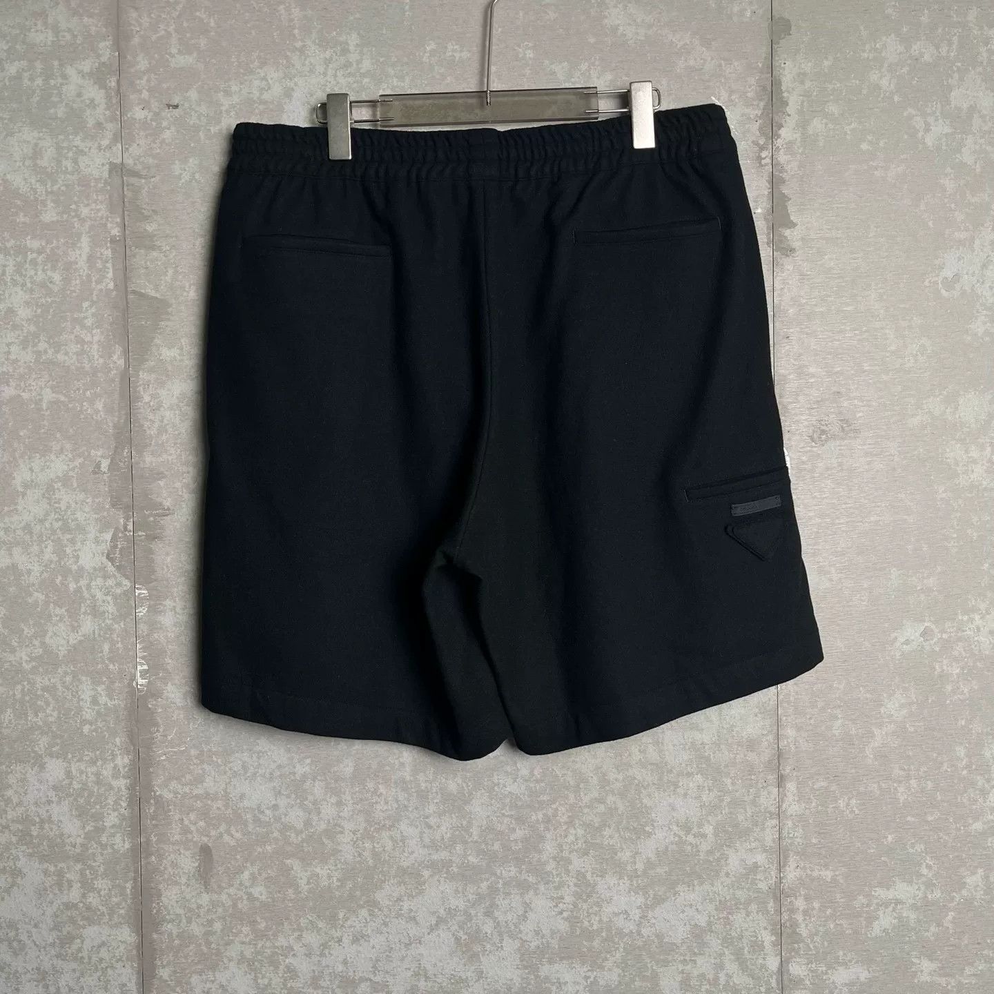 Prada Prada Triangle Logo Shorts Size XL Size US 36 / EU 52 - 4 Thumbnail