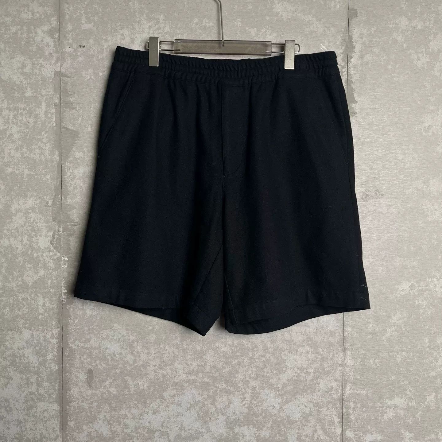 Prada Prada Triangle Logo Shorts Size XL Size US 36 / EU 52 - 3 Thumbnail