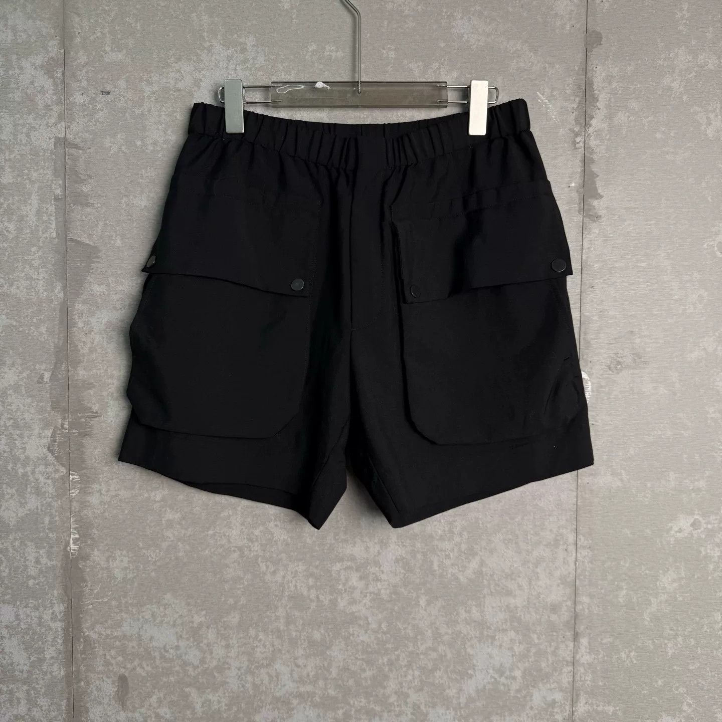 Balenciaga Balenciaga Cargo Shorts 48 Size US 32 / EU 48 - 5 Thumbnail