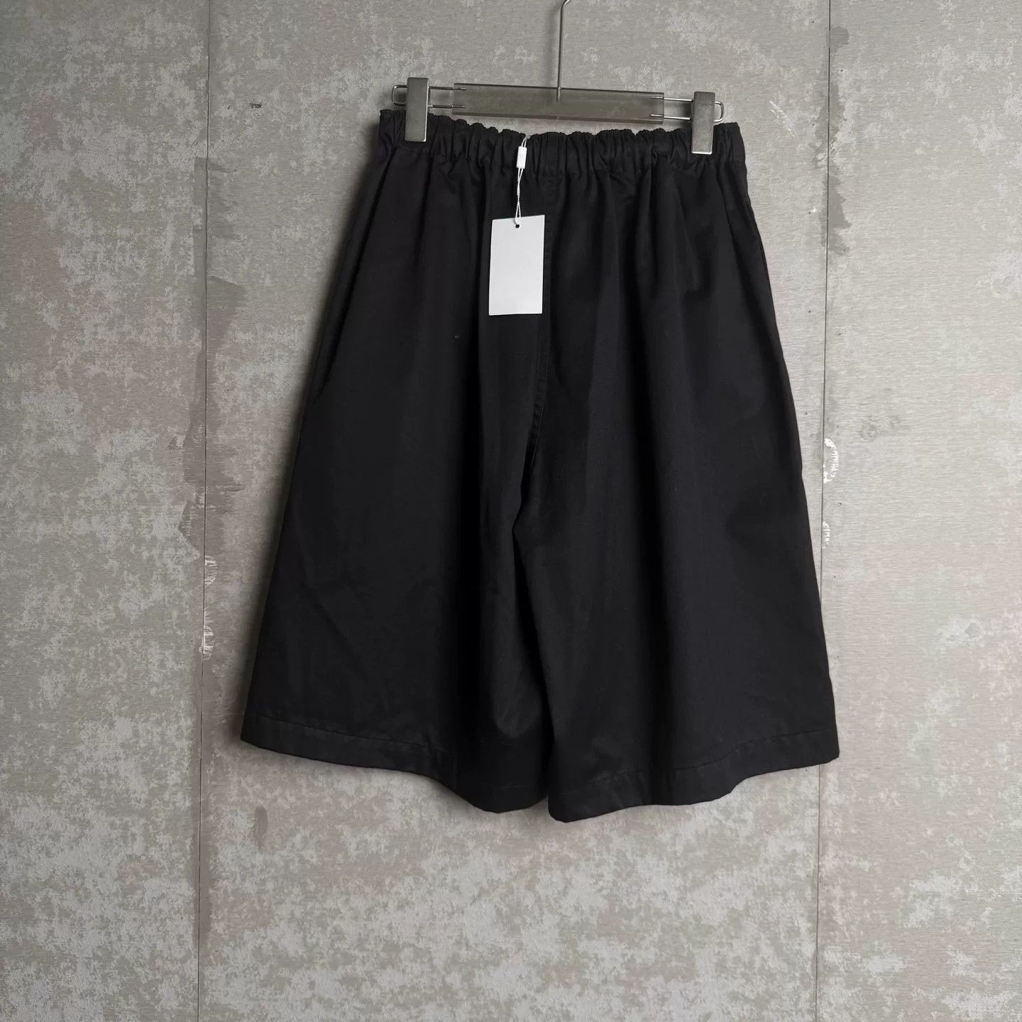 Balenciaga Balenciaga Property Of Design Team Shorts 46 Size US 30 / EU 46 - 5 Thumbnail
