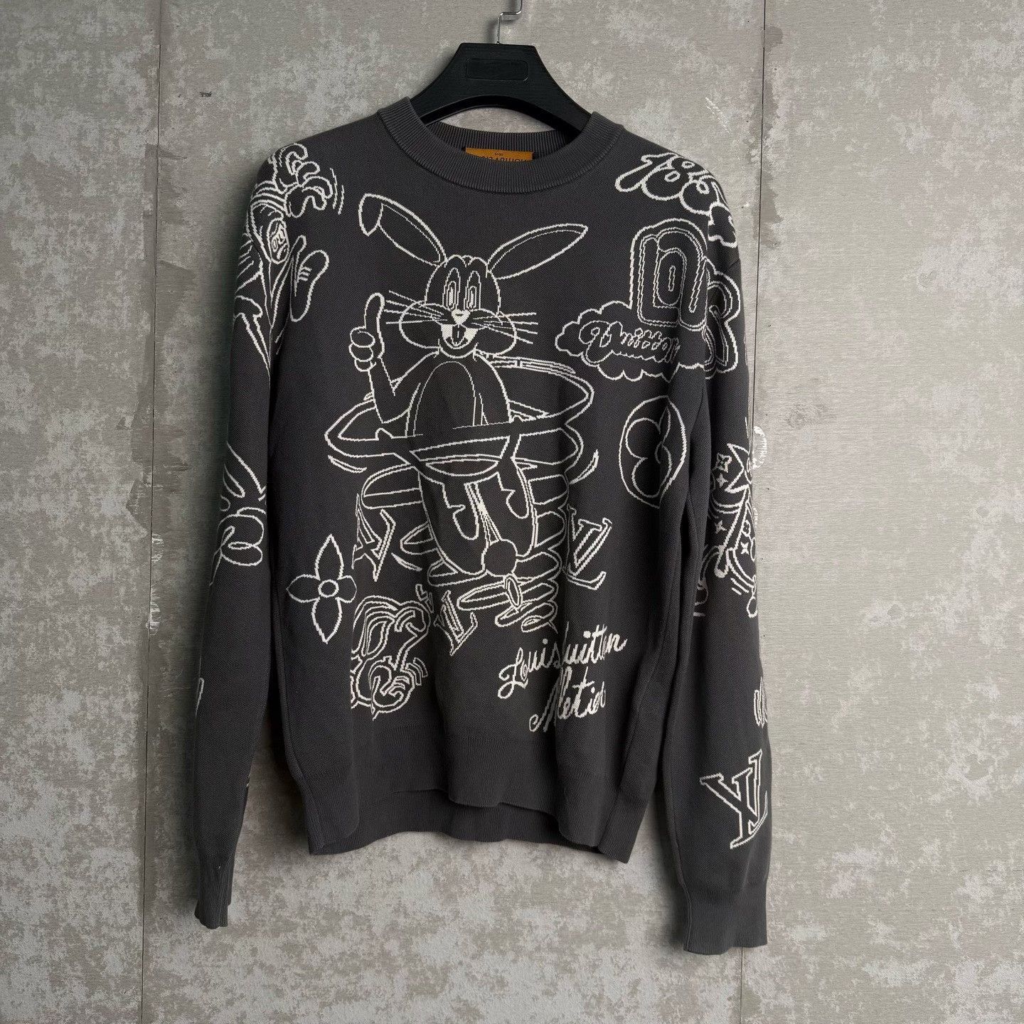 Louis Vuitton Louis Vuitton Bugs Bunny Graphic Sweater M Size US M / EU 48-50 / 2 - 2 Thumbnail
