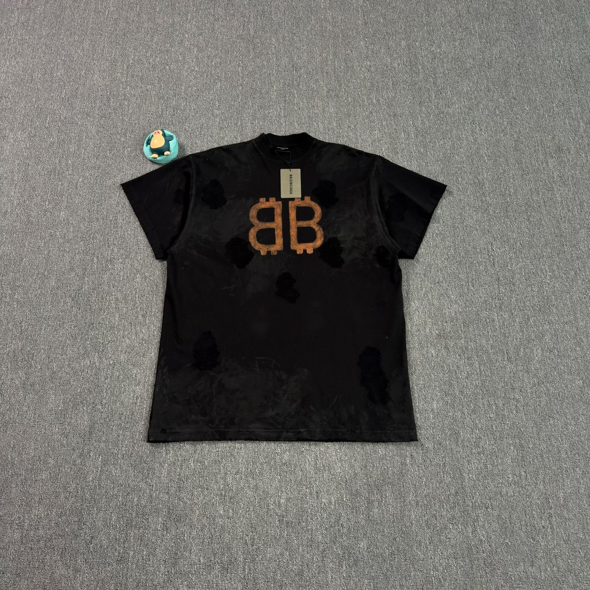 Balenciaga Balenciaga Bitcoin Logo Distressed T-Shirt 1 (S) Size US S / EU 44-46 / 1 - 2 Thumbnail
