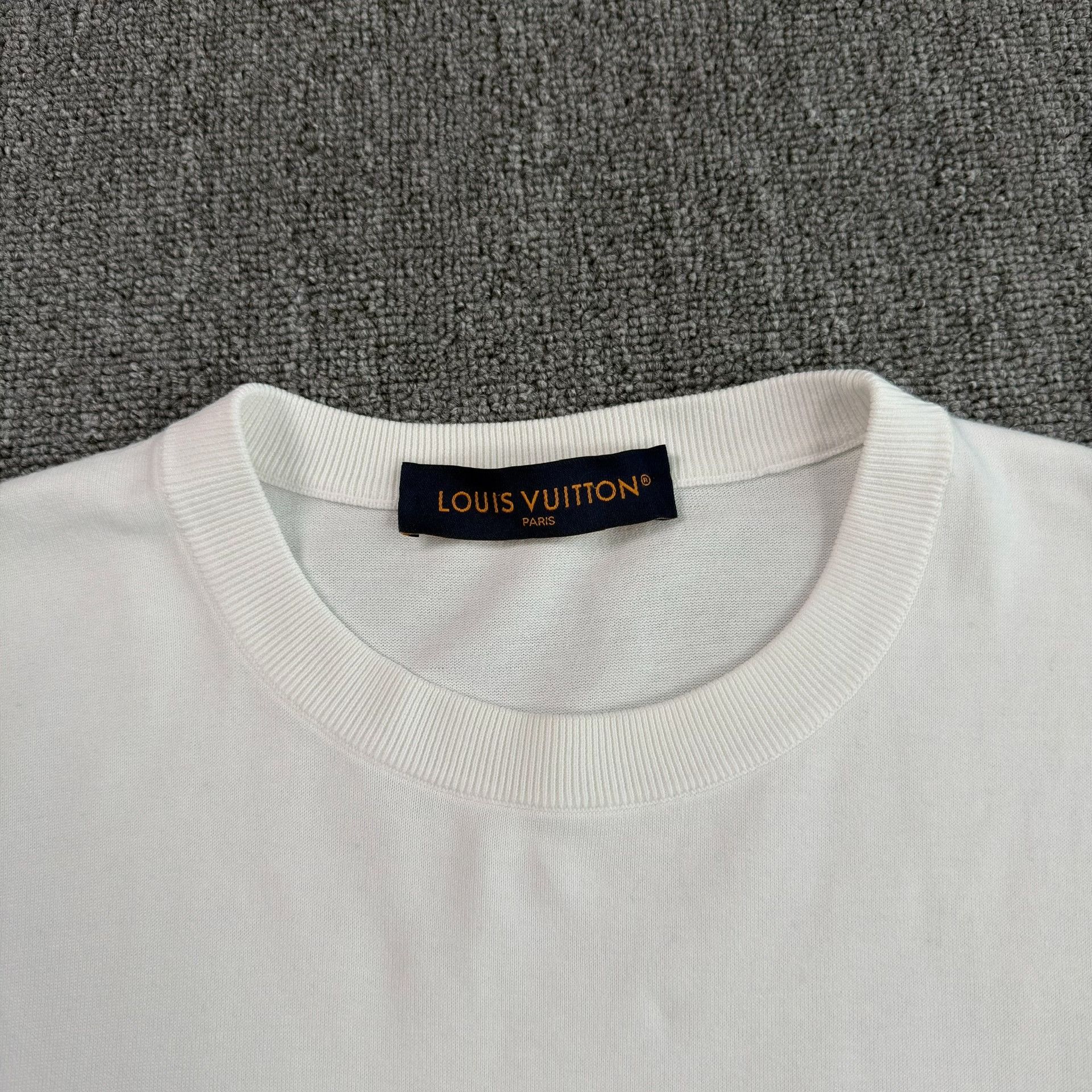 Louis Vuitton Louis Vuitton Logo Cuff Knit T-Shirt S Size US S / EU 44-46 / 1 - 4 Thumbnail