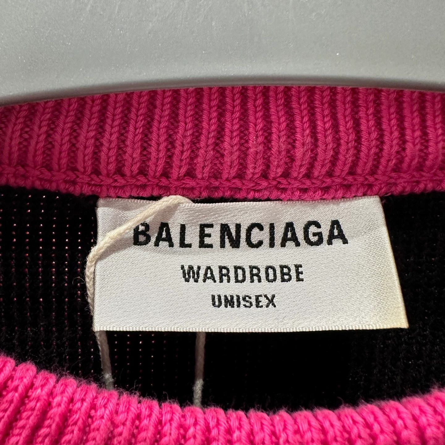 Balenciaga Balenciaga Sweater XS Women Size XS / US 0-2 / IT 36-38 - 3 Thumbnail