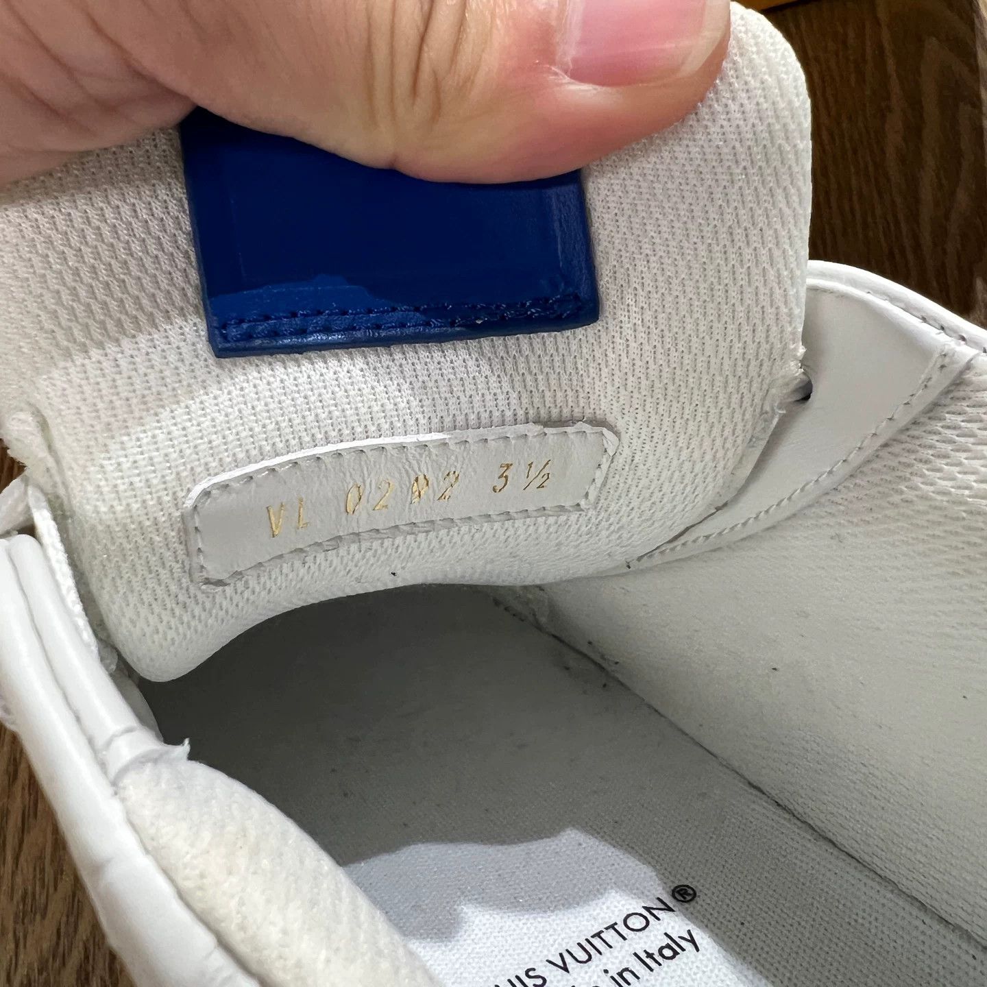 Louis Vuitton Louis Vuitton Blue Lowtop Sneakers 5 Men Size US 5 / EU 37 - 8 Thumbnail